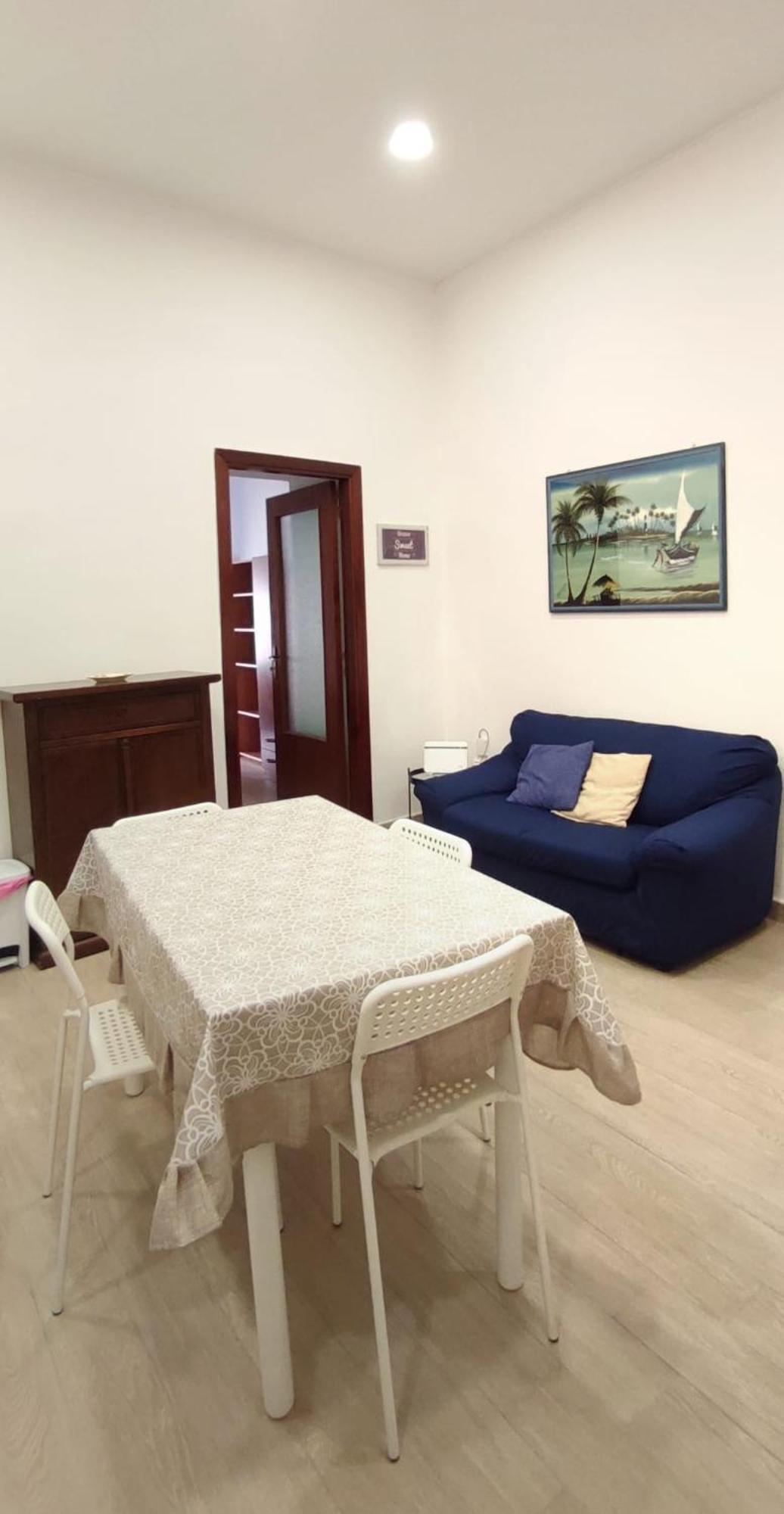 Casa Vacanze Napoli Centro Carmen & Sara Exterior foto